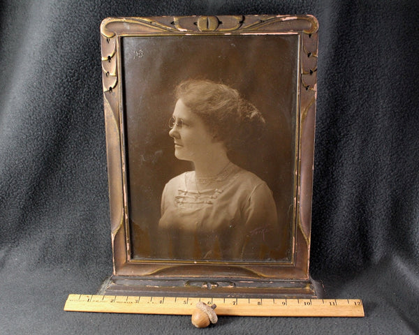 Antique Tabletop Wooden Frame with 1910s/1920s Woman's Portrait| Antique Frame for Portrait or Mirror | Bixley Shop