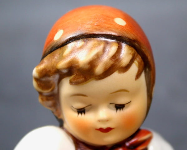 Vintage Hummel Figurine | "Chick Girl" | "Kukenmutterchen" | 1979-1991 | MTK-6 "Missing Bee" Marking