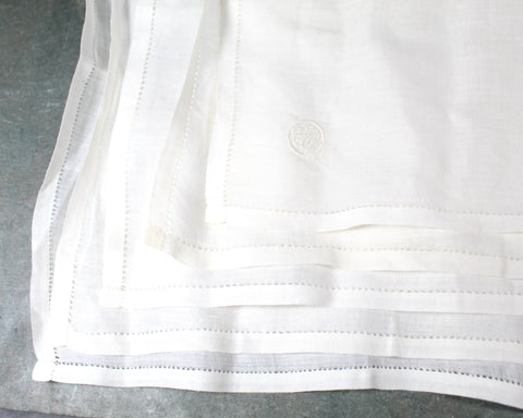 Set of 5 Vintage Embroidered White Linen Handkerchiefs | Linen Handkerchiefs | Vintage Wedding | Vintage Linens | Bixley Shop