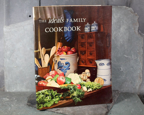The Ideals Family Cookbook by Maryjane Hooper Tonn | 1972 Ideals Publishing | Bixley Shop