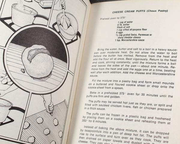 Finger Foods Cookbook | by Irene Chalmers, Susan Wright & Gladys McConnell | 1974 Vintage Cookbooklet | Bixley Shop