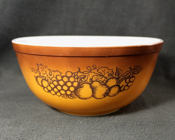 RARE Vintage Orchard Pyrex Mixing Bowls 401, 402, 403, & 404 | Orange and Brown Ombre Bowls | Bixley Shop