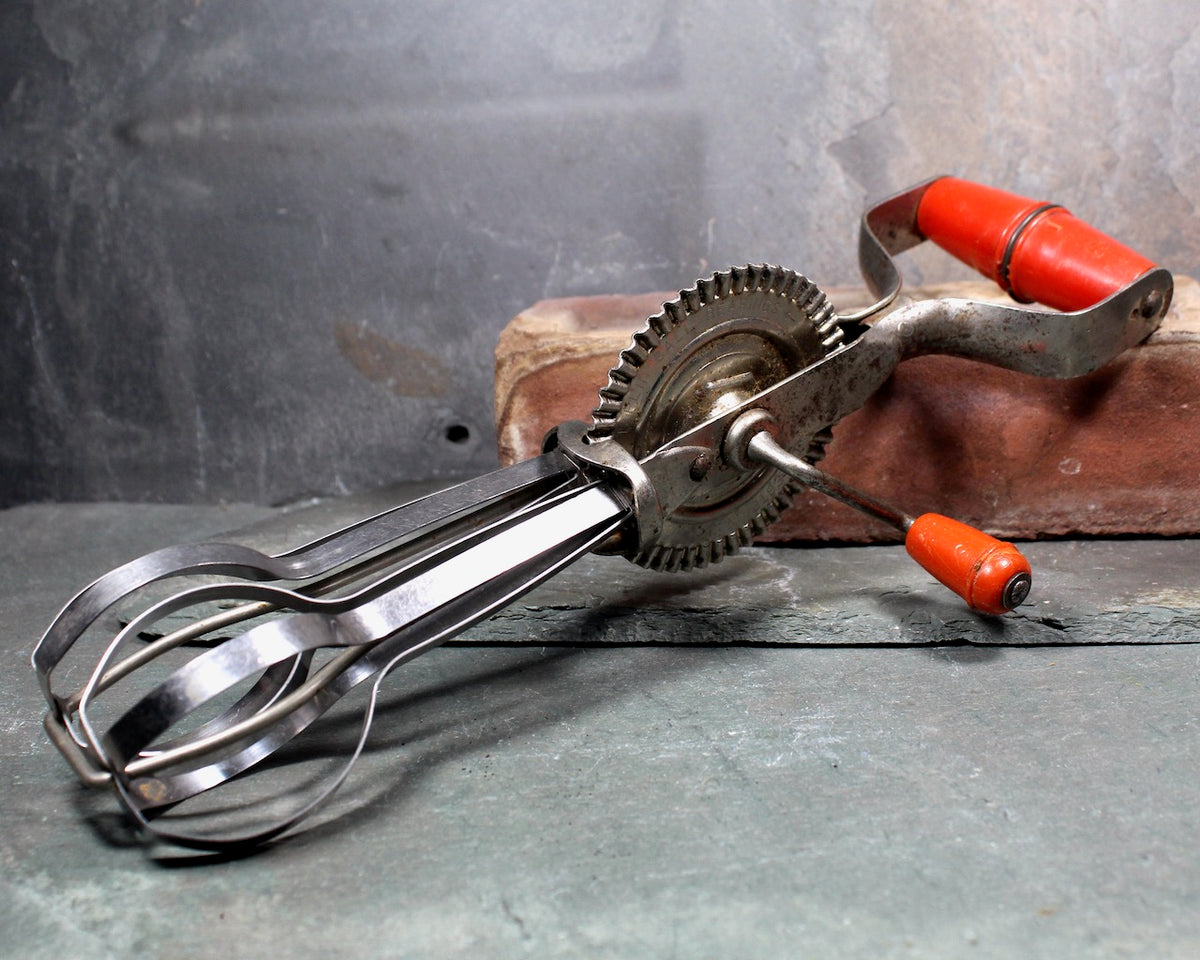 Wholesale metal rotary egg beater Including Cutters and Peelers