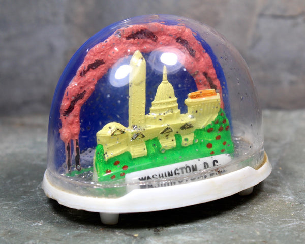 Vintage Washington DC Souvenir Snow Globe - Capital Building - Washington Monument - Cherry Blossoms