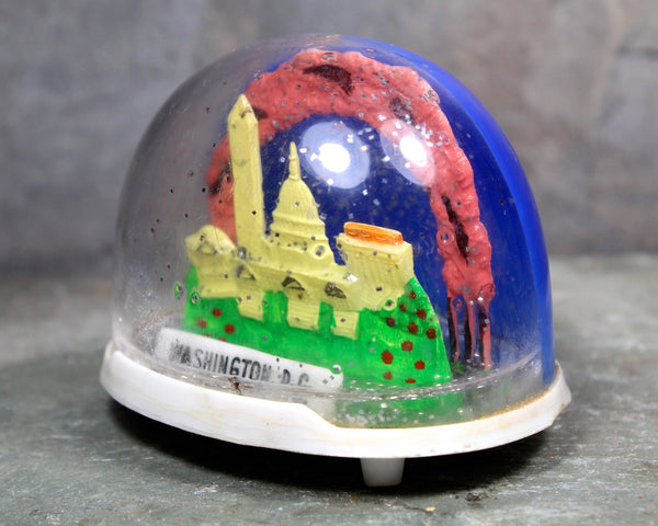 Vintage Washington DC Souvenir Snow Globe - Capital Building - Washington Monument - Cherry Blossoms