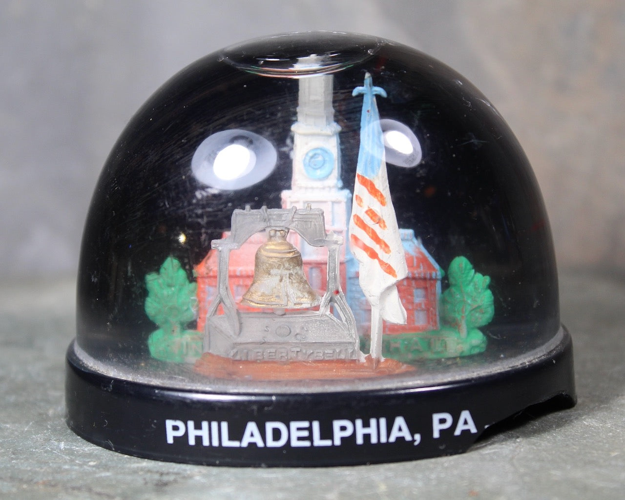 Vintage Philadelphia Souvenir Snow Globe | 1980s Philadelphia Snow Globe | Liberty Bell | Independence Hall | Bixley Shop