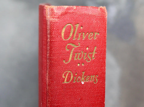 Oliver Twist by Charles Dickens | 1958 MacMillan Company Hardcover Edition | New Pocket Classics Edition | Bixley Shop