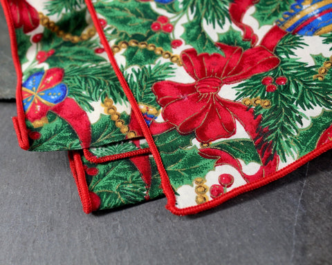 Vintage 30" x 24" Christmas Tablecloth | Circa 1990s Christmas Cotton Tablecloth | Bixley Shop