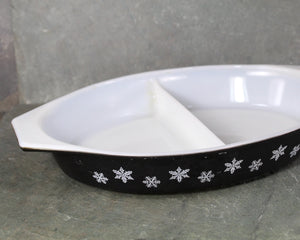 RARE! Pyrex Charcoal with White Snowflake Pattern | 1 1/2 Quart Divided Dish | 1950s Pyrex | Bixley Shop