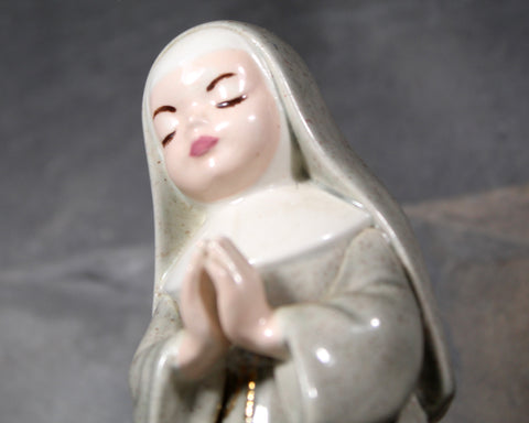 Vintage Ceramic Nun Figurine | Serene Praying Nun Figurine | Bixley Shop