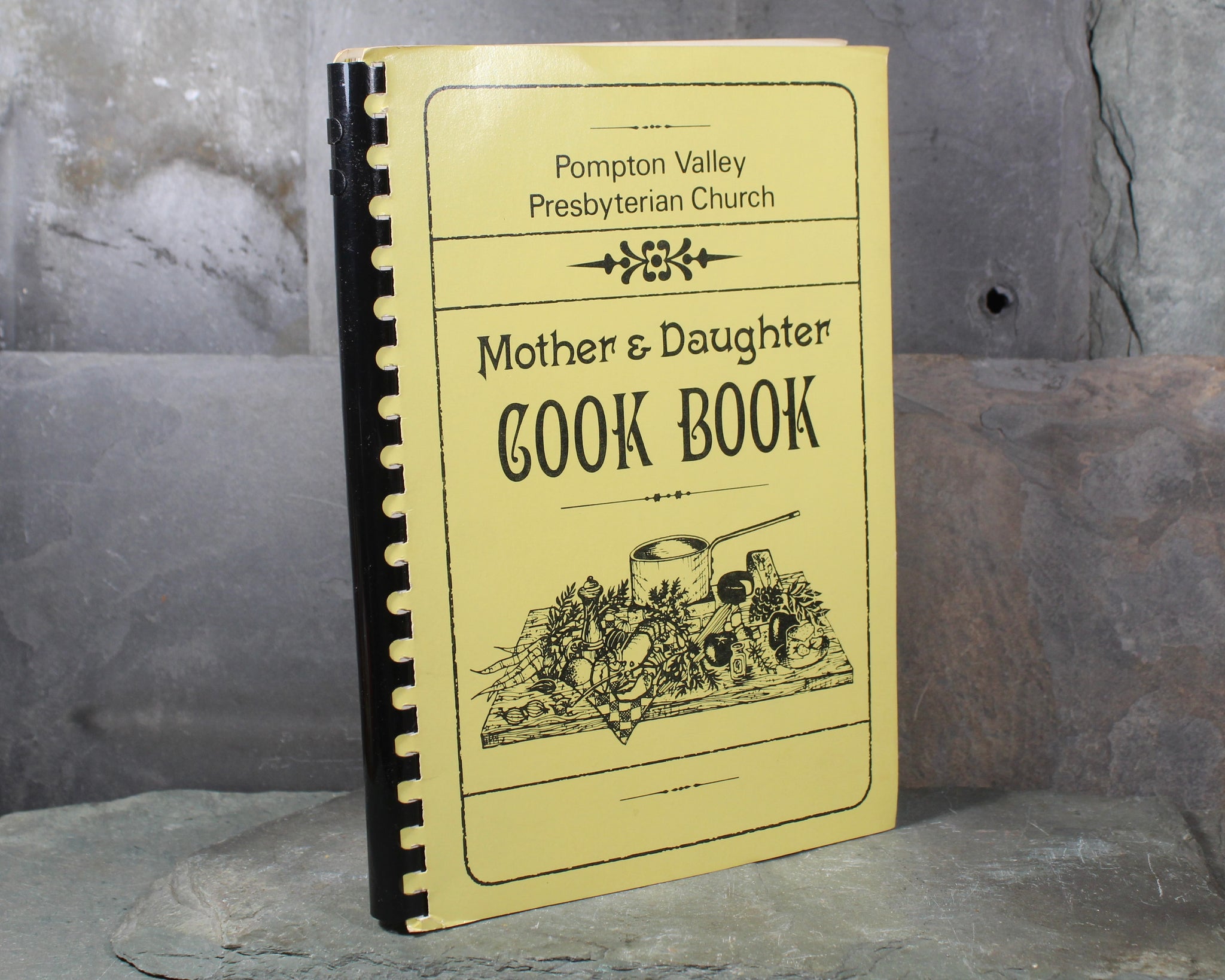 POMPTON PLAINS, New Jersey - Pompton Valley Presbyterian Mother & Daughter Cookbook, 1976 | Bixley Shop