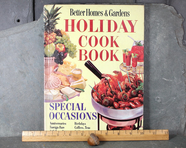 1969 Better Homes & Gardens Holiday Cookbook | Vintage Mid-Century Seasonal Cookbook | Classic American Cooking | Bixley Shop