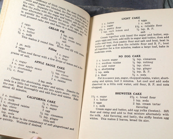CAPE COD, MASSACHUSETTS - Cape Cod Recipes by Doris M. McCue | Vintage New England Cookbook | circa 1960s | Bixley Shop