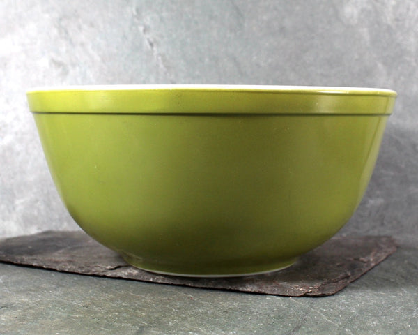 Vintage Pyrex #403 Nesting Bowl 2.5 Quart | Pyrex Mixing Bowl | Avocado Green Pyrex | Bixley Shop