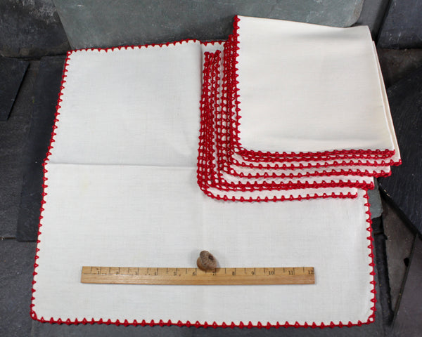 Set of 6 Vintage Napkins with Red Edges | Classic Picnic Design | Vintage Linens | Bixley Shop