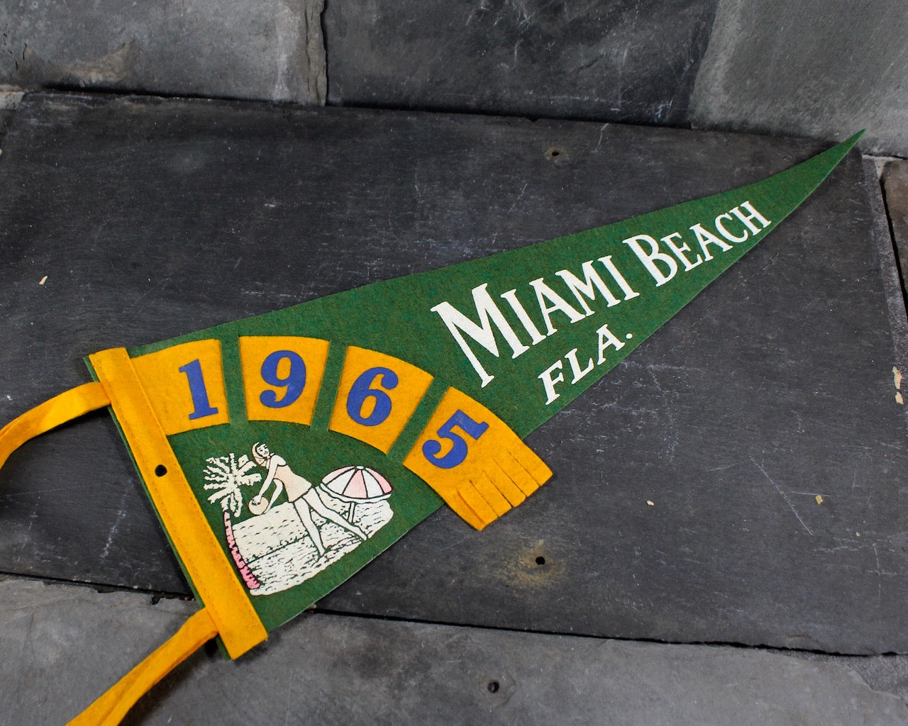 Vintage New Orleans Louisiana Souvenir Felt Pennant Flag