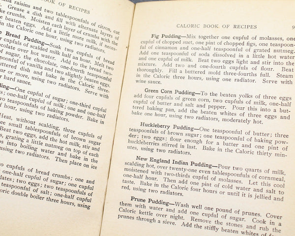 Caloric Book of Recipes, 1912 Antique Promotional & Instruction Cookbook for the Caloric Fireless Cookstove