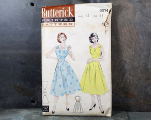 butterick vintage dress patterns 1950s Butterick #6574 Dress Pattern | Size 14/Bust 32"