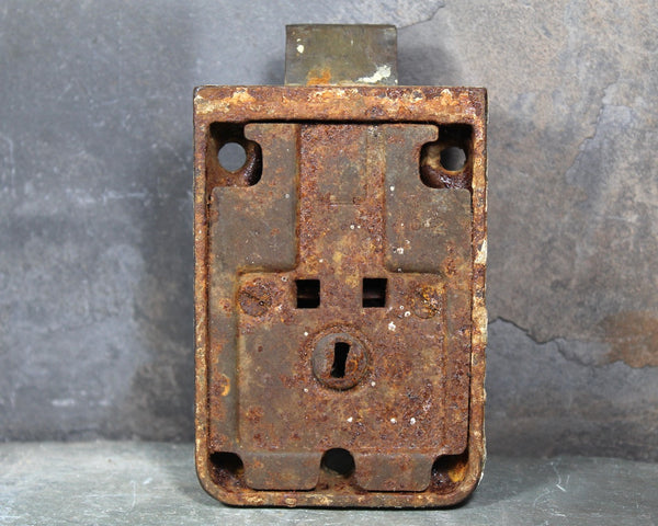 Vintage Yale Door Latch | Antique Door Hardware | Mechanism Frozen | Rustic Industrial