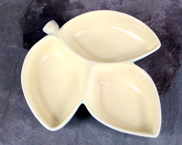 Hull Pottery Divided Leaf Dish - Divided Serving Dish - Pale Blue & Yellow - Hull USA 31