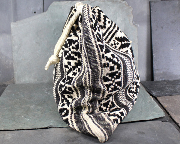 Black & White Woven Beach Tote Bag | 1970s BoHo Chic Tote Bag