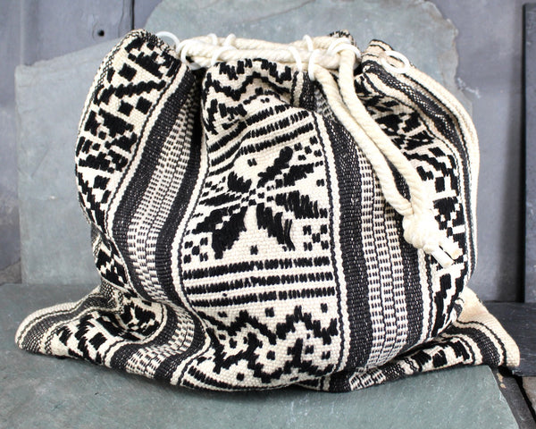 Black & White Woven Beach Tote Bag | 1970s BoHo Chic Tote Bag